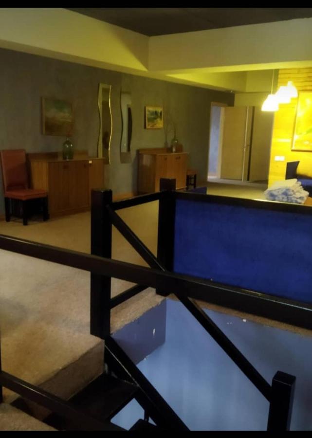 Strelets Hotel Bishkek Bagian luar foto