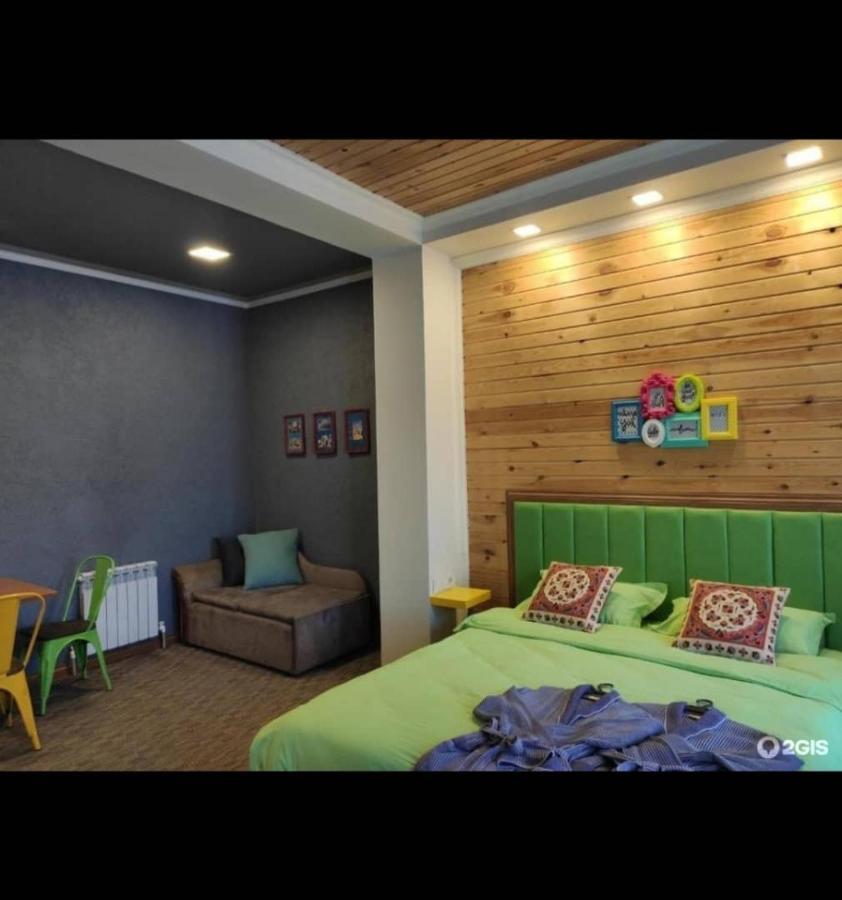 Strelets Hotel Bishkek Bagian luar foto