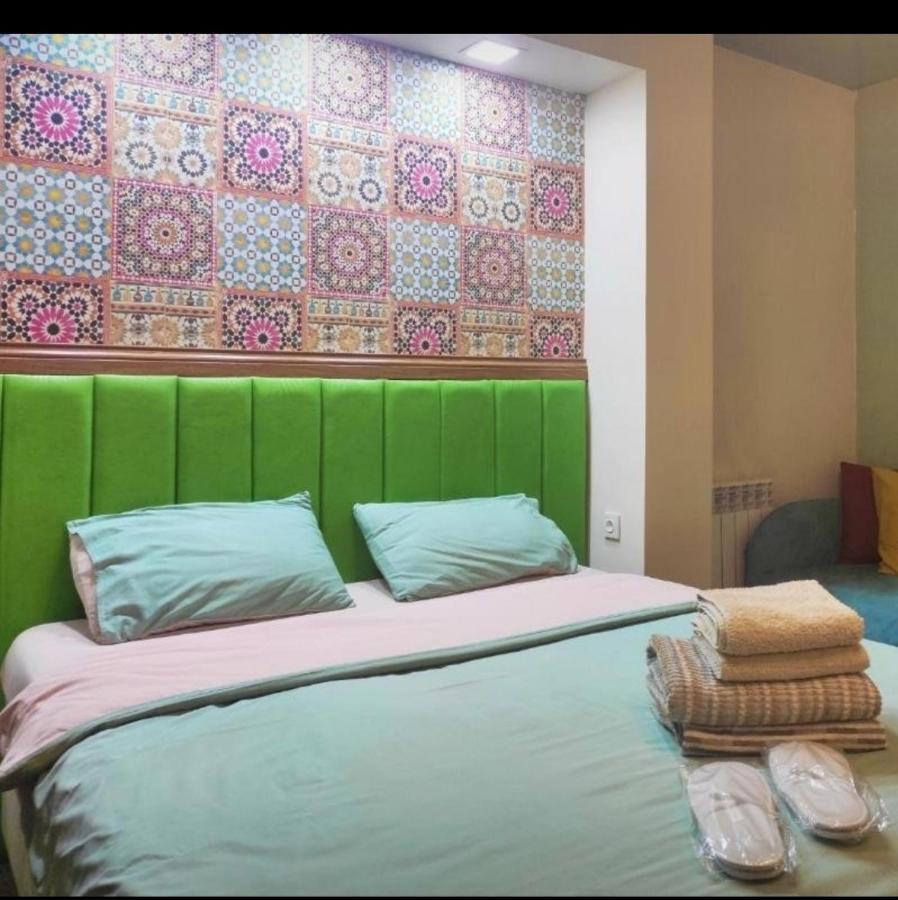 Strelets Hotel Bishkek Bagian luar foto